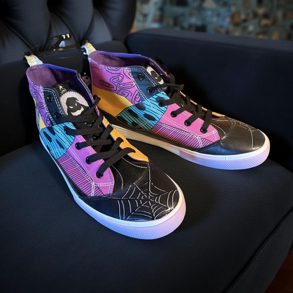 Disney NWT Nightmare Before Christmas Canvas Ankle High Top Sneakers (SH023) - Picture 2 of 8